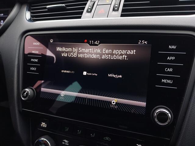 Skoda OCTAVIA Combi 1.0 TSI Sport LEER LED NAVI CRUISE ECC TREKHAAK