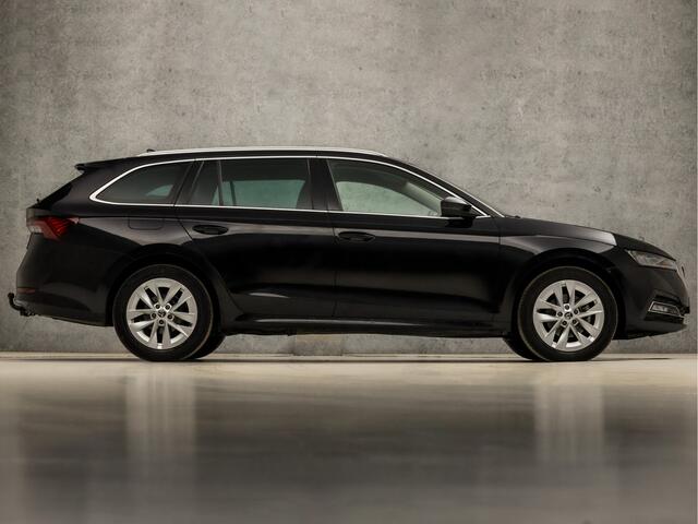 Skoda OCTAVIA Combi 1.0 TSI Sport (VIRTUAL COCKPIT, APPLE CARPLAY, GROOT NAVI, CAMERA, STOELVERWARMING, SPORTSTOELEN, GETINT GLAS, KEYLESS, ADAPTIVE CRUISE, NIEUWSTAAT)