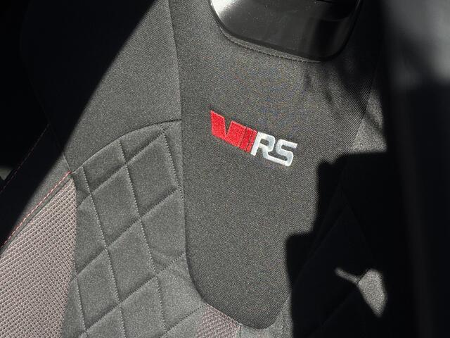 Skoda OCTAVIA Combi 1.4 TSI RS iV PHEV Business | Achteruitrijcamera | Airbag(s) side achter | Apple Carplay/Android Auto