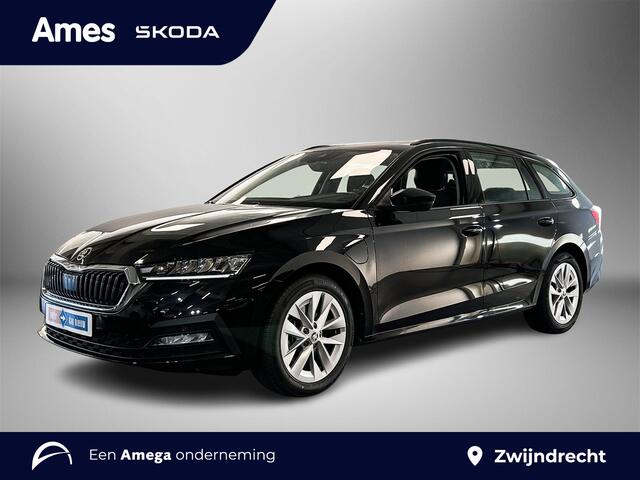 Skoda OCTAVIA Combi 1.4 204pk TSI iV PHEV Business Edition Parkeersensoren achter | Cruise Control | Smartlink+ (draadloos)