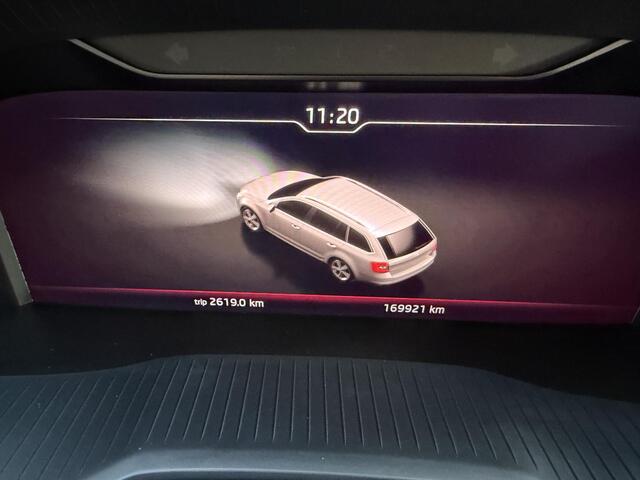 Skoda OCTAVIA Combi 1.5 TSI Greentech Business Edition Plus AUTOMAAT | VIRTUAL DISPLAY | CAMERA | LED LAMPEN | ADAPTIEVE CRUISE | DODEHOEK DETECTIE | LEDER | KEYLESS | VERWARMDE STOELEN | CANTON SOUND SYSTEM NAVIGATIE | DODEHOEK DETTECTIE |