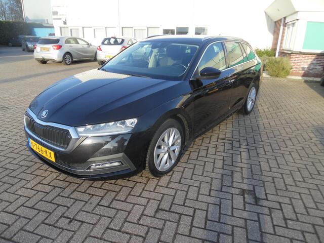 Skoda OCTAVIA Combi 1.0 e-TSI Business Edition