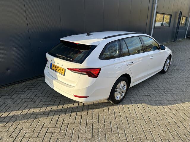 Skoda OCTAVIA Combi 1.0 TSI Ambition