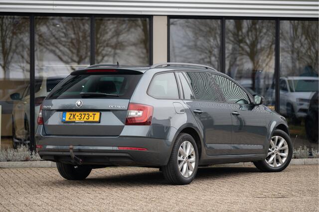 Skoda OCTAVIA Combi 1.0 TSI Greentech Ambition Business | Navi | Afn. Trekhaak | Apple CarPlay | PDC V+A | Stoelverw.