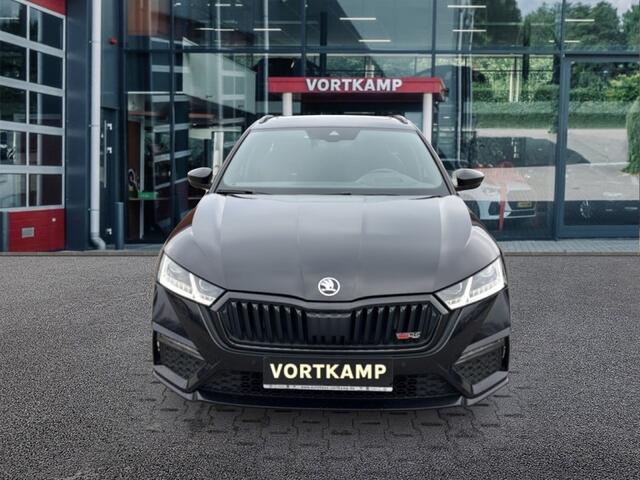 Skoda OCTAVIA 1.4 TSI DSG RS IV PANODAK/ELEKKLEP/CANTON/CAMERA/ACC/STOELVERW
