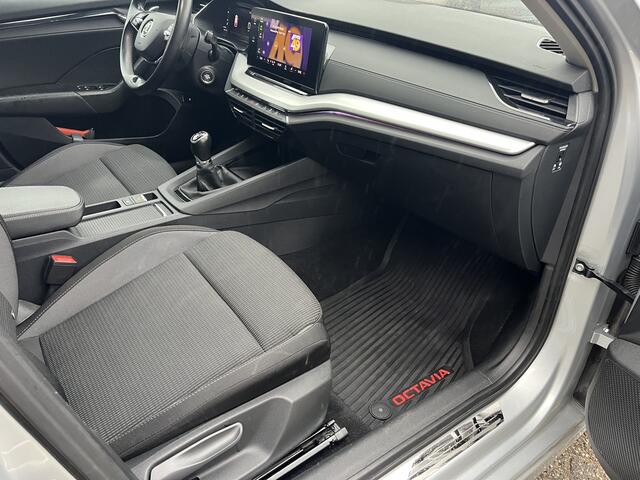 Skoda OCTAVIA Combi 1.0 TSI Business Edition Comfort Trekhaak