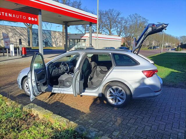 Skoda OCTAVIA Combi 1.4 Tsi IV PHEV , Navi, Dig.Dis,Trekhaa