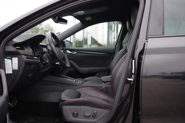 Skoda OCTAVIA Combi 1.4 TSI 245 PK RS iV PHEV BNS, Adap. Cruise Control, Head-Up, 4X Stoelverwarming, Memory, Camera