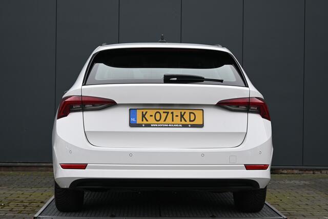 Skoda OCTAVIA Combi 1.0 e-TSI Business Edition