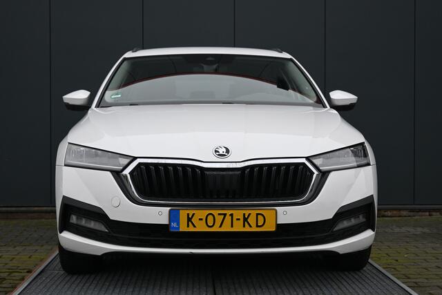 Skoda OCTAVIA Combi 1.0 e-TSI Business Edition