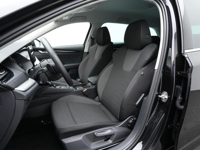 Skoda OCTAVIA Combi 1.5 TSI 115 pk DSG Selection | Achteruitrijcamera | Adaptive Cruise | Navigatie