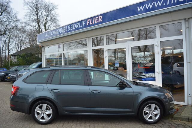 Skoda OCTAVIA Combi 1.0 116PK TSI Greentech Sport Business ? Clima ? Cruise ? PDC ? Trekhaak