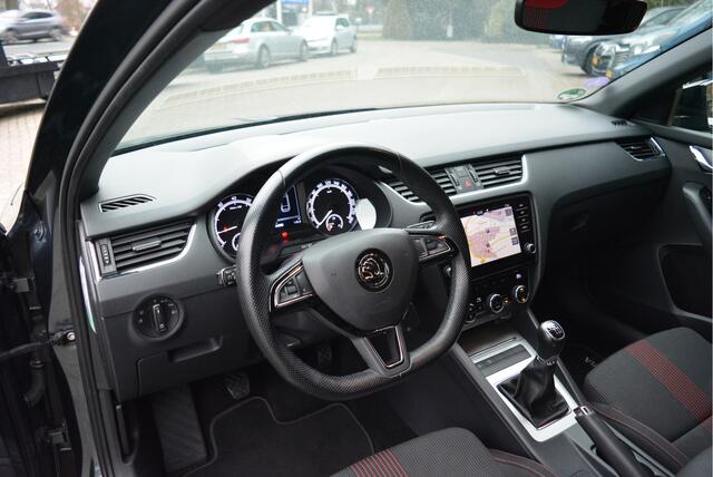 Skoda OCTAVIA Combi 1.0 116PK TSI Greentech Sport Business ? Clima ? Cruise ? PDC ? Trekhaak