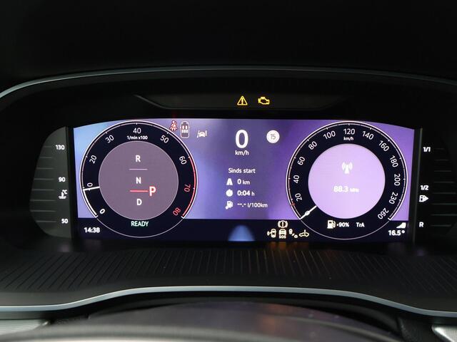 Skoda OCTAVIA Combi Business Edition Plus 1.5 TSI m-HEV 115 PK DSG | Automaat | Trekhaak | 17 inch lichtmetalen velgen | Adaptieve cruise control | Camera | Apple Carplay/Android Auto |