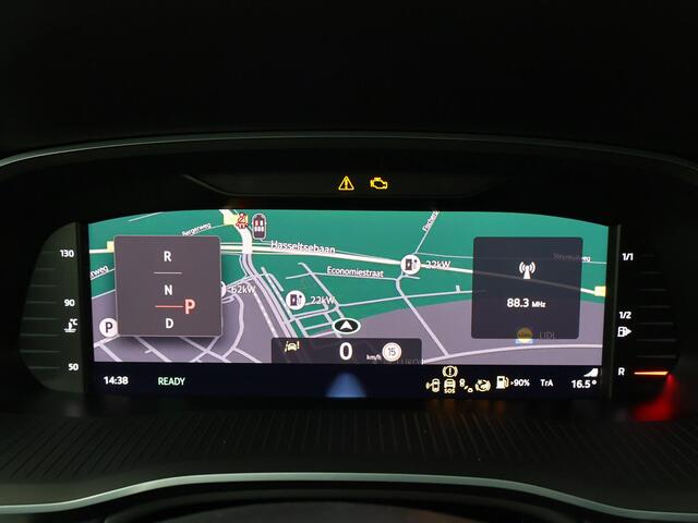 Skoda OCTAVIA Combi Business Edition Plus 1.5 TSI m-HEV 115 PK DSG | Automaat | Trekhaak | 17 inch lichtmetalen velgen | Adaptieve cruise control | Camera | Apple Carplay/Android Auto |