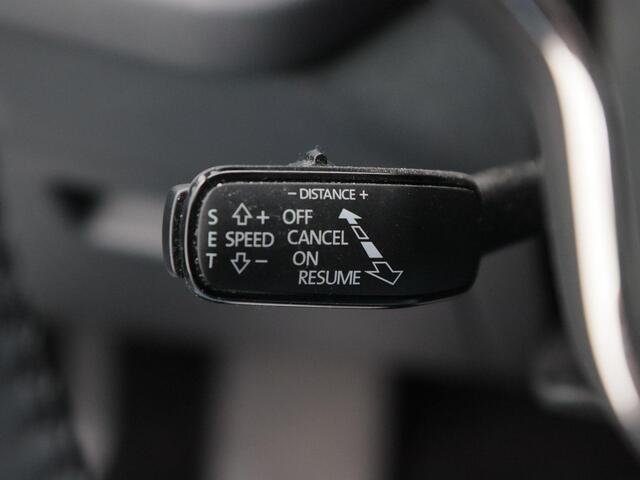 Skoda OCTAVIA Combi 1.4 TSI 220 Pk iV PHEV Business Edition Plus | Adaptive Cruise | Voorstoelen/Achterbank Verwarming | Stuur Verwarming | Full LED | Camera | 99.004 Km !!