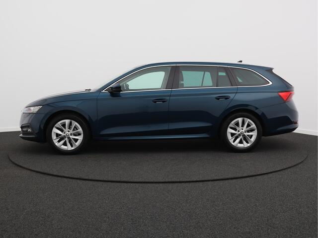 Skoda OCTAVIA Combi 1.0 TSI Style/ lage km/ zeer mooi!