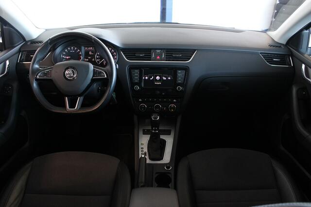 Skoda OCTAVIA Combi 1.6 TDI Greentech Ambition Business Trekhaak | Stoelverw. | Navi | Bluetooth | Cruise | LMV | PDC