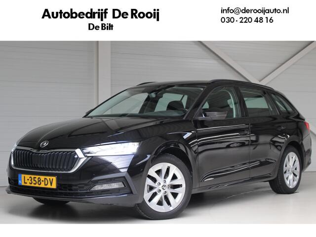 Skoda OCTAVIA Combi 1.0 e-TSI Business Edition Navigatie | Trekhaak | El. achterklep | Cruise Control | Camera