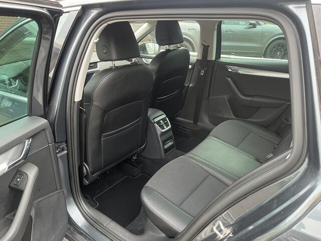 Skoda OCTAVIA Combi 1.0 TSI Greentech Ambition Business AUTOMAAT TREKHAAK STOELVERWARMING CARPLAY