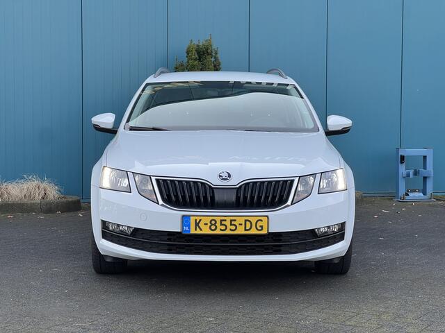 Skoda OCTAVIA Combi 1.5 TSI DSG AUT. 150PK! Greentech Business Edition CARPLAY | TREKH | STOELVERW | CRUISE | NAV | PDC | LMV