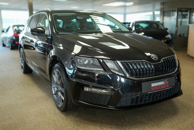 Skoda OCTAVIA Combi 1.5 TSI Greentech Sport Business Leder, Navi, Memoryseats, 18 Inch, Trekaak