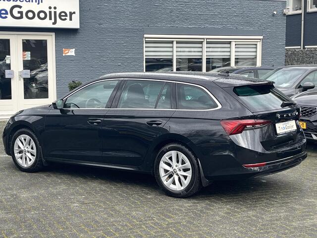 Skoda OCTAVIA Combi 1.0 e-TSi DSG Business Edition | CAMERA | STUUR-STOELVERW. | EL. ACHTERKLEP |