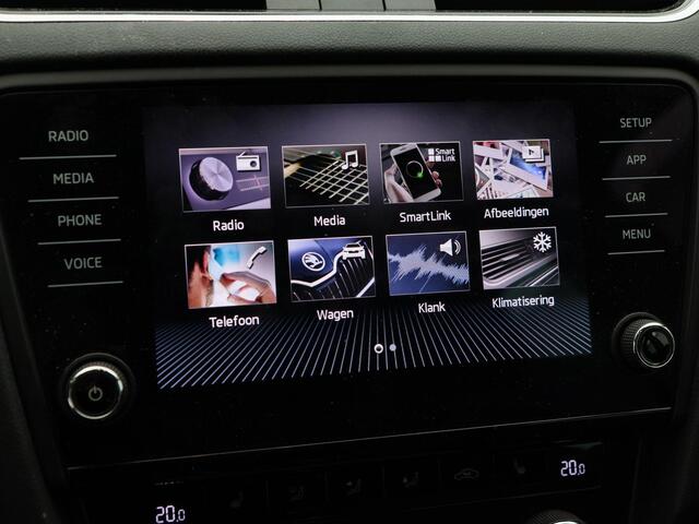 Skoda OCTAVIA Combi 1.0 TSi 115 Pk Business Edition Plus | Camera | Stoel verwarming | Full LED | Navigatie | Cruise Control | Climatronic | 17 Inch | 142.689 Km !!