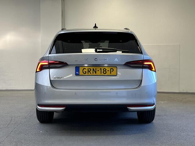 Skoda OCTAVIA Combi 1.5 TSI Edition | TREKHAAK | STOELVERWARMING |