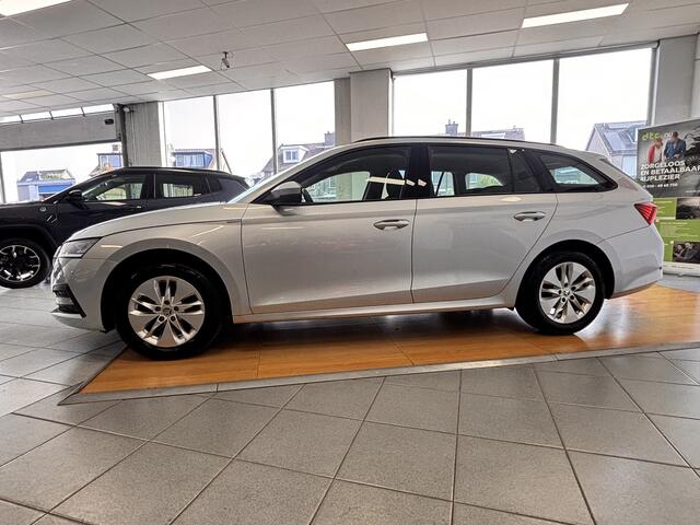 Skoda OCTAVIA Combi 1.0 e-TSI Business Edition - cam - navi - carplay - trekhaak