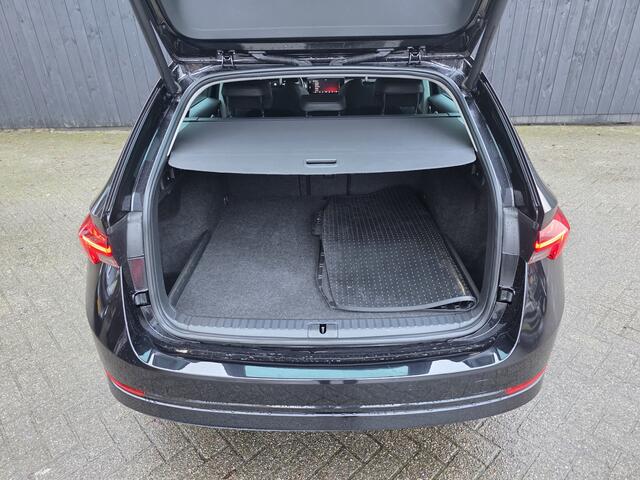 Skoda OCTAVIA Combi 1.4 TSI iV PHEV Business Edition