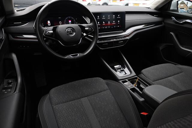 Skoda OCTAVIA 1.0 e-TSI Business Edition Plus STOELVERW. SFEERVERL. CARPLAY CAMERA DIGITAL-DASH ACC DAB LANE-ASSIST 2XPDC 17''LMV