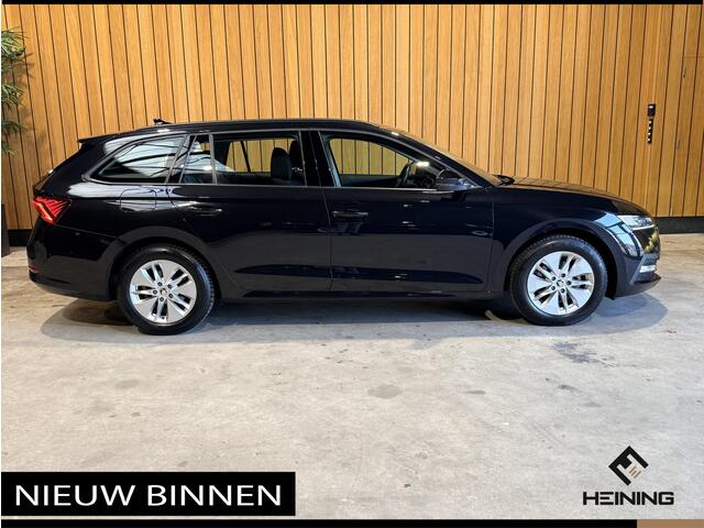 Skoda OCTAVIA Combi 1.0 TSI Business Edition. Navi. Apple-carplay.Trekhaak. Dealer onderhouden met NAP