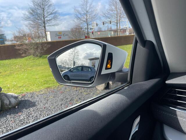 Skoda OCTAVIA Combi 1.4 TSI iV PHEV Business Edition Dodeh.| HUD | Stuur/Stoelverw. | Carplay