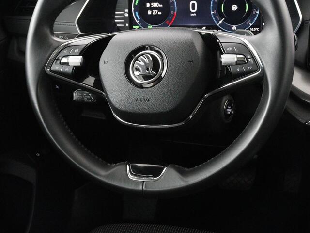 Skoda OCTAVIA 1.4 TSI iV PHEV Business Edition | Adaptive cruise | Stuurverwarming | Carplay | Navigatie | Parkeerhulp | Full LED | Climate control | Plug In