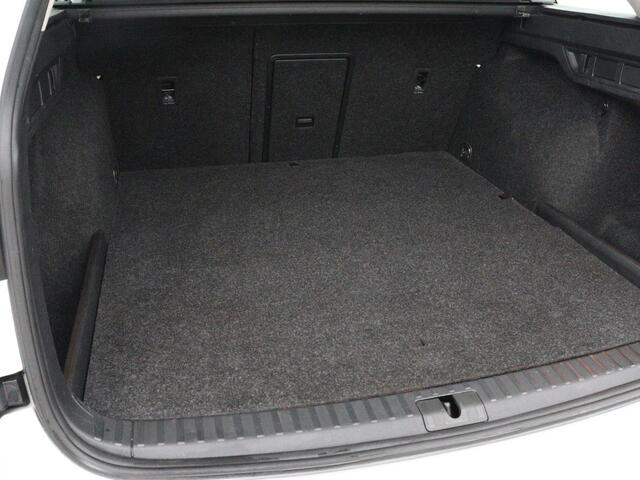 Skoda OCTAVIA 1.4 TSI iV PHEV Business Edition | Adaptive cruise | Stuurverwarming | Carplay | Navigatie | Parkeerhulp | Full LED | Climate control | Plug In