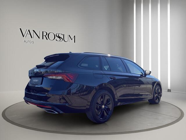 Skoda OCTAVIA Combi 1.4 TSI RS iV PHEV Business | Pano | Head-Up | Led | Stuur verw. | Parksensoren |