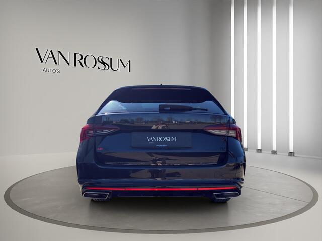 Skoda OCTAVIA Combi 1.4 TSI RS iV PHEV Business | Pano | Head-Up | Led | Stuur verw. | Parksensoren |