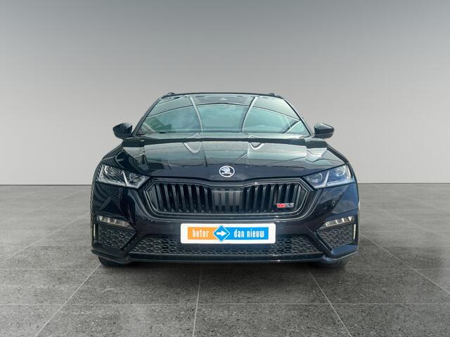 Skoda OCTAVIA Combi 1.4 245pk TSI RS iV PHEV Business Sunset (extra donker getinte ramen achter) | Adaptive Cruise Control | Parkeersensoren vóór en achter