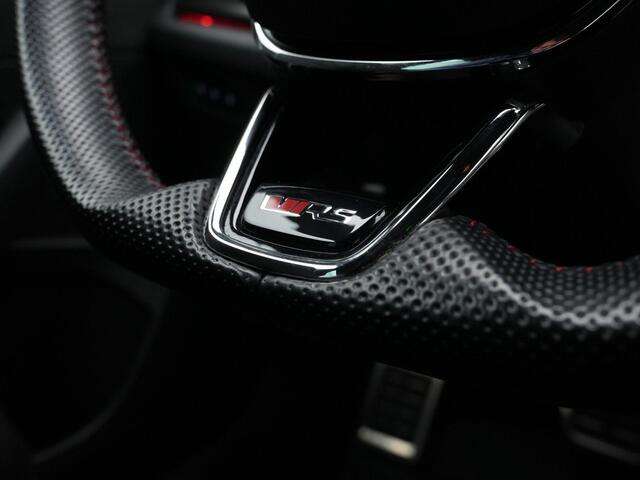 Skoda OCTAVIA Combi 1.4 TSI RS iV 245 pk PHEV | Matrix LED | Achteruitrijcamera | Stoelverwarming | Carplay | Side Assist | Keyless Entry