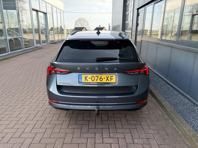 Skoda OCTAVIA Combi 1.0 TSi Sport Business VIRTUAL/SFEER/CARPLAY/PDC/TREKHAAKWEGKLAPBAAR