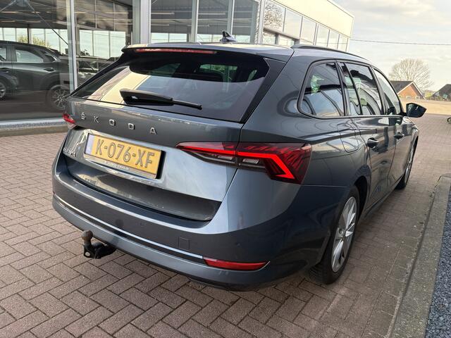 Skoda OCTAVIA Combi 1.0 TSi Sport Business VIRTUAL/SFEER/CARPLAY/PDC/TREKHAAKWEGKLAPBAAR