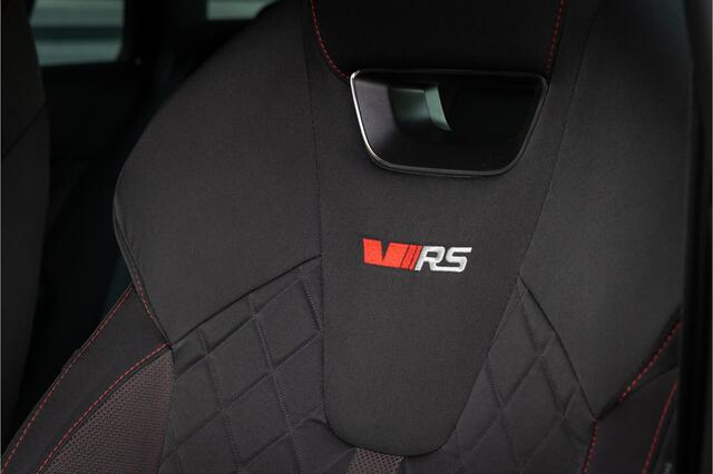 Skoda OCTAVIA Combi RS iV PHEV Business -Matrix- stoelverwarming