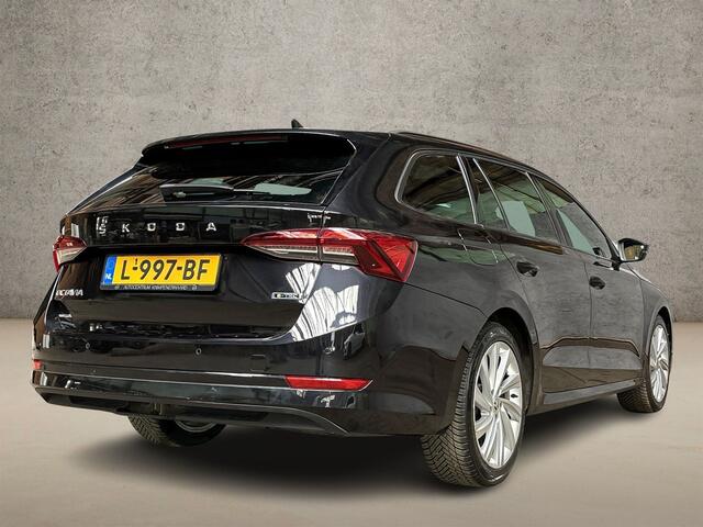 Skoda OCTAVIA Combi 1.0 e-TSI Sportline Automaat (PANORAMADAK, KUIPSTOELEN, VIRTUAL COCKPIT, APPLE CARPLAY, ZWART HEMEL, STOELVERWARMING, GETINT GLAS, KEYLESS, SFEERVERLICHTING, NIEUWSTAAT)