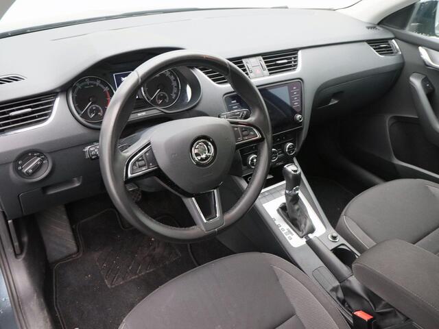 Skoda OCTAVIA Combi 1.5 TSi 150 Pk Automaat Style | Trekhaak | Cruise Control | Stoelverwarming | Camera | CarPlay | Climatronic | 16 Inch | 78.869 Km !!