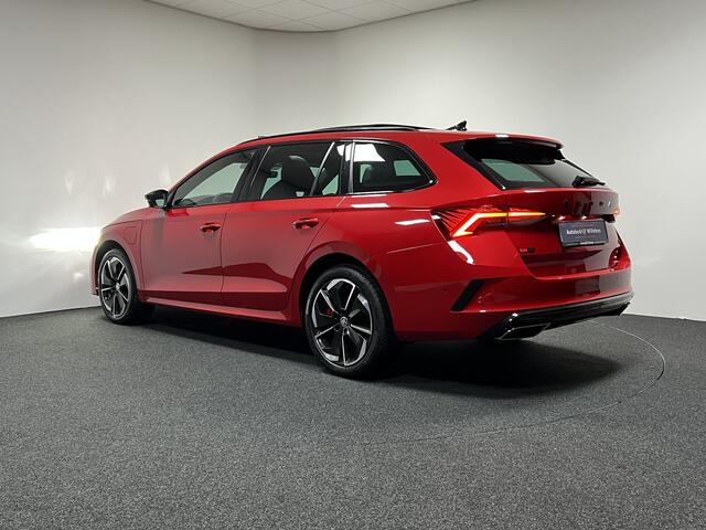 Skoda OCTAVIA Combi 1.4 TSI RS iV PHEV Business | PANO | ACC | KEYLESS | STOEL-/STUURVERWARMING | VRS |