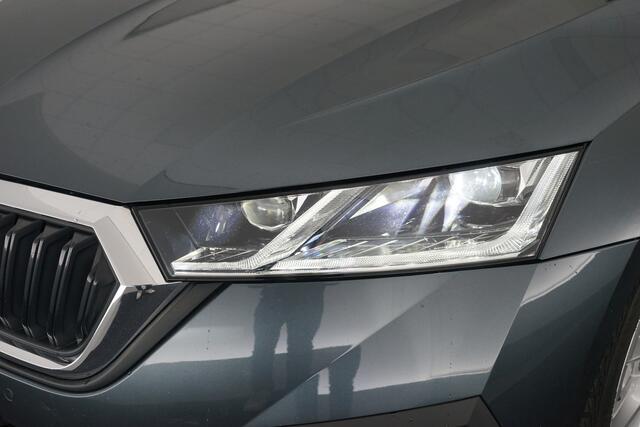 Skoda OCTAVIA Combi 1.5 e-TSI Business Edition | ACC | Stoelverwarming