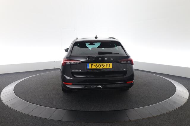 Skoda OCTAVIA Combi 1.0 e-TSI Sport Business | Acc | Stuurverwarmd