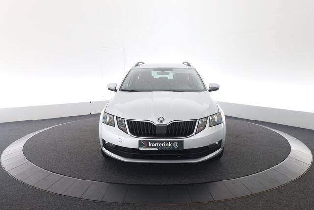 Skoda OCTAVIA Combi 1.0 TSI Greentech Business Edition