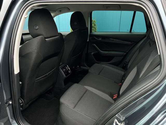 Skoda OCTAVIA Combi 1.4 TSI 204PK iV PHEV Business Edition CARPLAY | TREKH | ELEK.A.KLEP | DIGI.DASHB | CRUISE | SFEERVERL | CAM | NAV | PDC